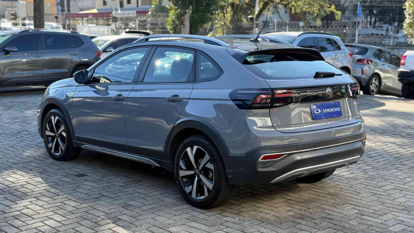 volkswagen nivus 1.0 200 tsi total flex highline automatico 4p 20214