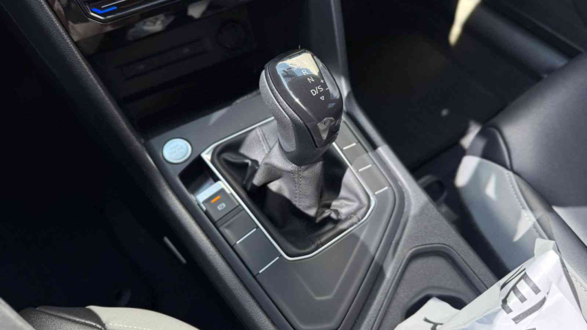 volkswagen taos 1.4 250 tsi total flex comfortline automatico 4p 202313