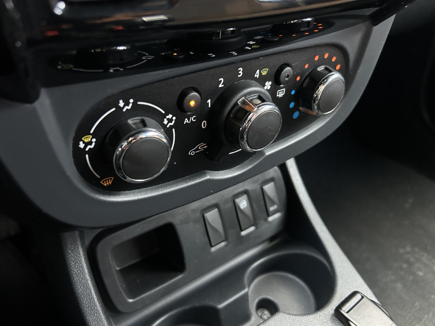 renault duster 1.6 16v sce flex dynamique x-tronic 4p automatico 202014