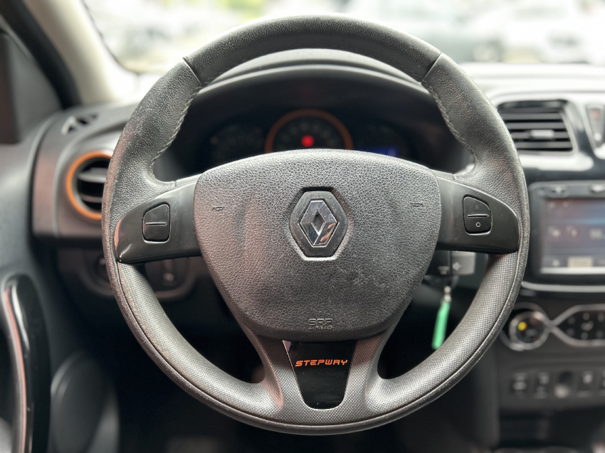 renault sandero 1.6 stepway 8v flex 4p automatizado semiautomatico 201511