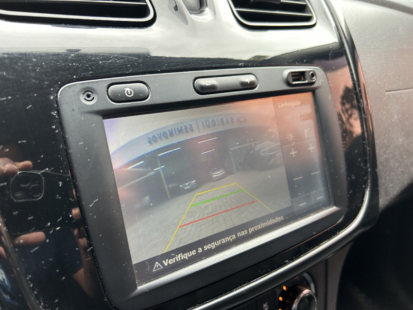 renault sandero 1.6 stepway 8v flex 4p automatizado semiautomatico 201513