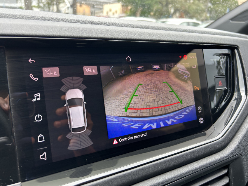 volkswagen nivus 1.0 200 tsi total flex highline automatico 4p 202413