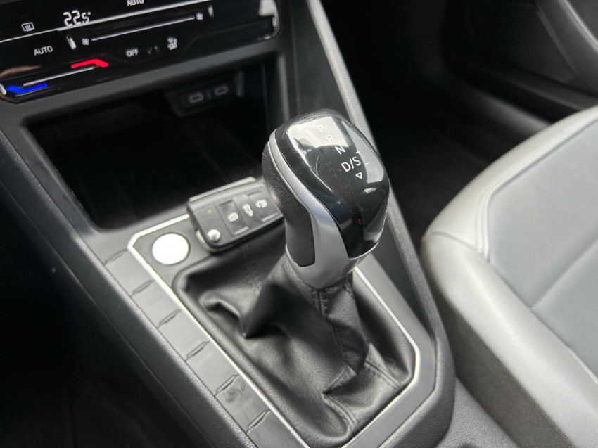 volkswagen nivus 1.0 200 tsi total flex highline automatico 4p 202415