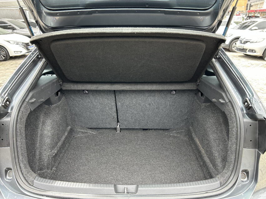 volkswagen nivus 1.0 200 tsi total flex highline automatico 4p 20248