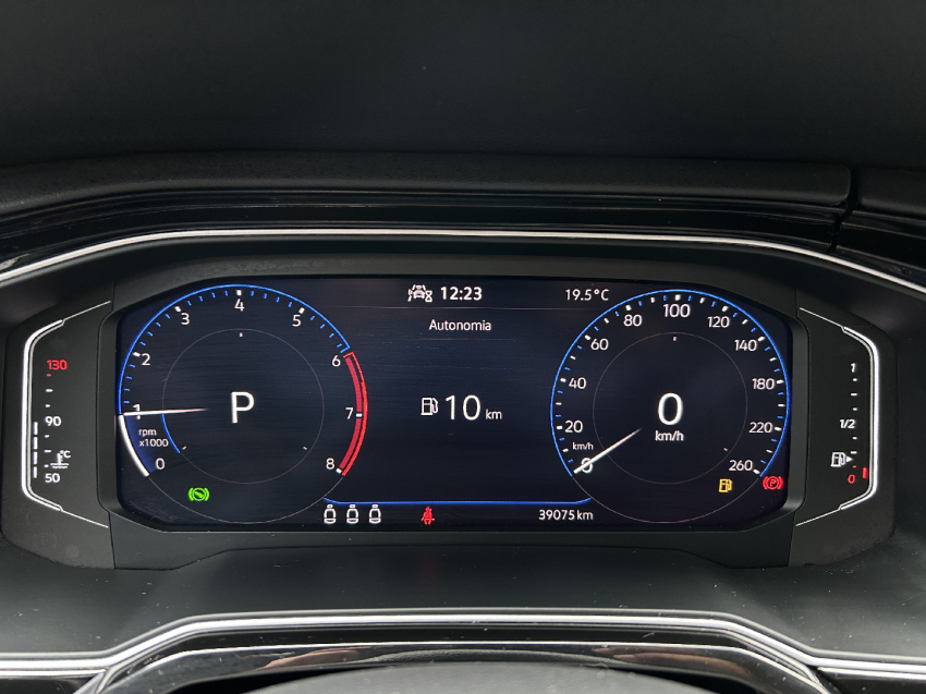 volkswagen nivus 1.0 200 tsi total flex highline automatico 4p 202412