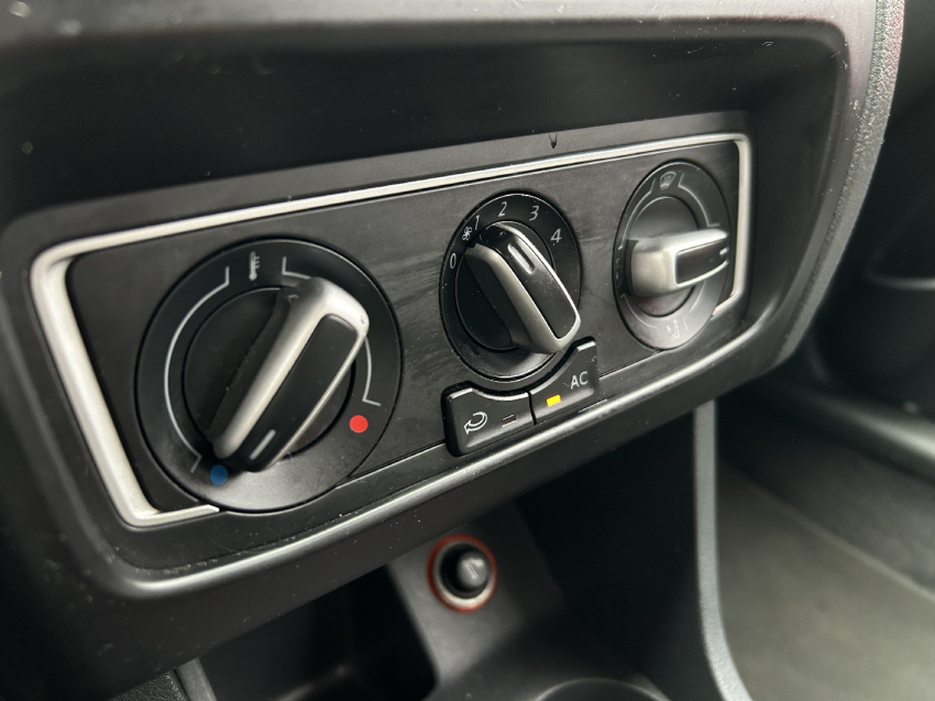 volkswagen fox 1.6 msi pepper 16v flex 4p manual 201714