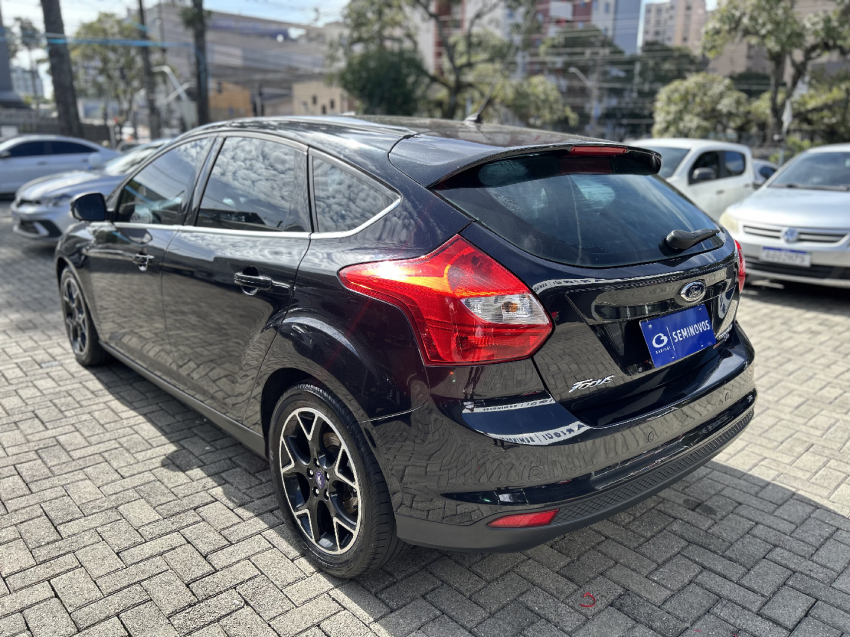 ford focus 2.0 titanium 16v flex 4p powershift automatico 20154