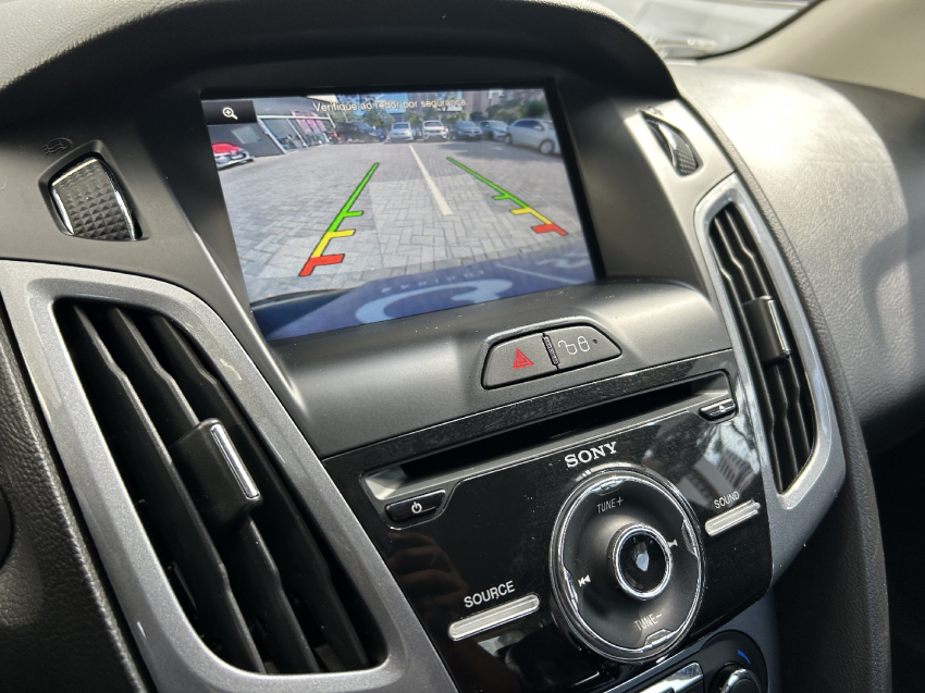 ford focus 2.0 titanium 16v flex 4p powershift automatico 201513