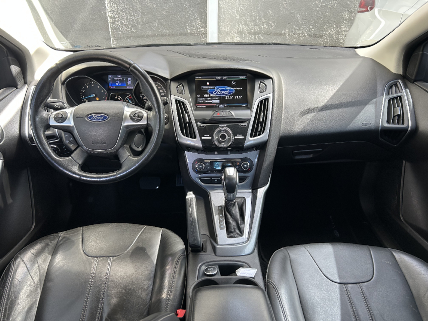 ford focus 2.0 titanium 16v flex 4p powershift automatico 201510