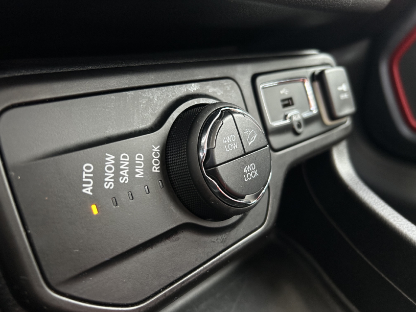 jeep renegade 2.0 16v turbo diesel trailhawk 4p 4x4 automatico 201915