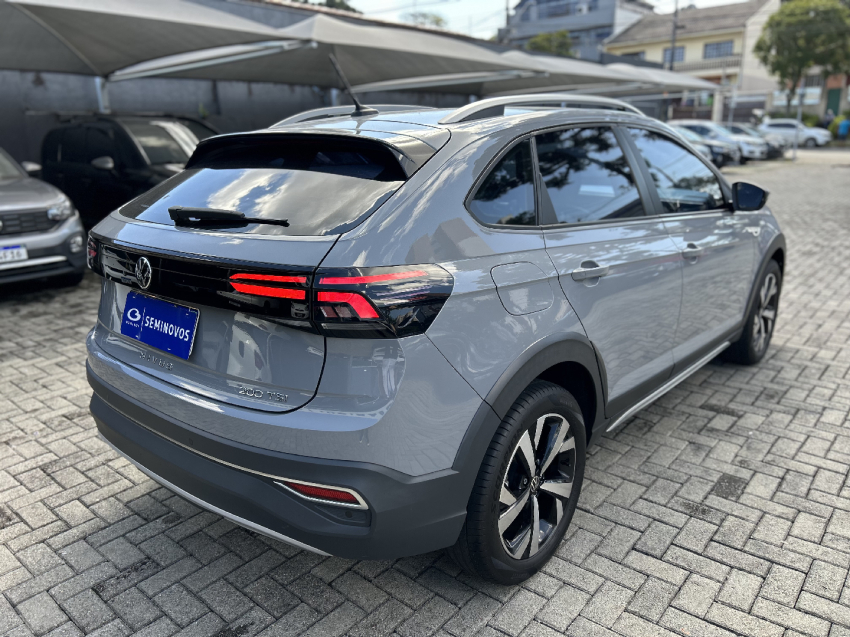 volkswagen nivus 1.0 200 tsi total flex highline automatico 4p 20216