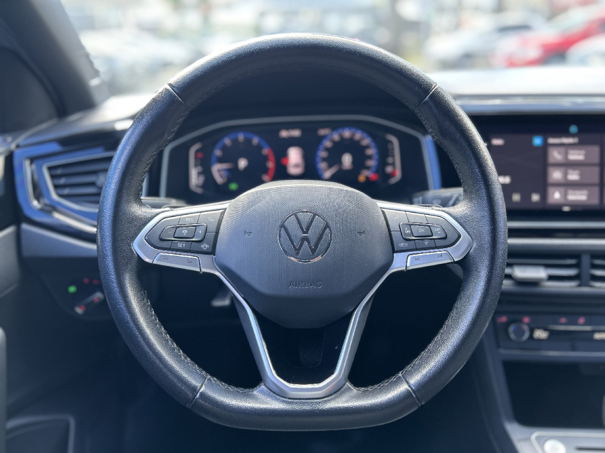 volkswagen nivus 1.0 200 tsi total flex highline automatico 4p 202111