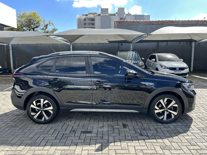volkswagen nivus 1.0 200 tsi total flex highline automatico 4p 20217