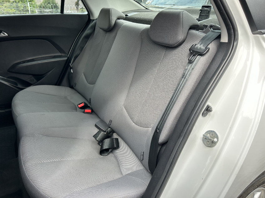 hyundai hb20s 1.6 comfort plus 16v flex 4p manual 201515