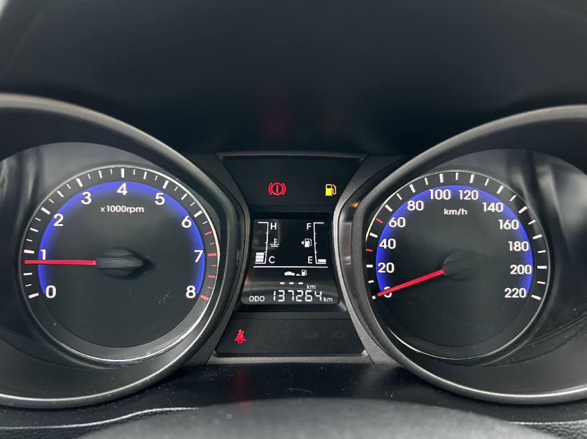 hyundai hb20s 1.6 comfort plus 16v flex 4p manual 201511