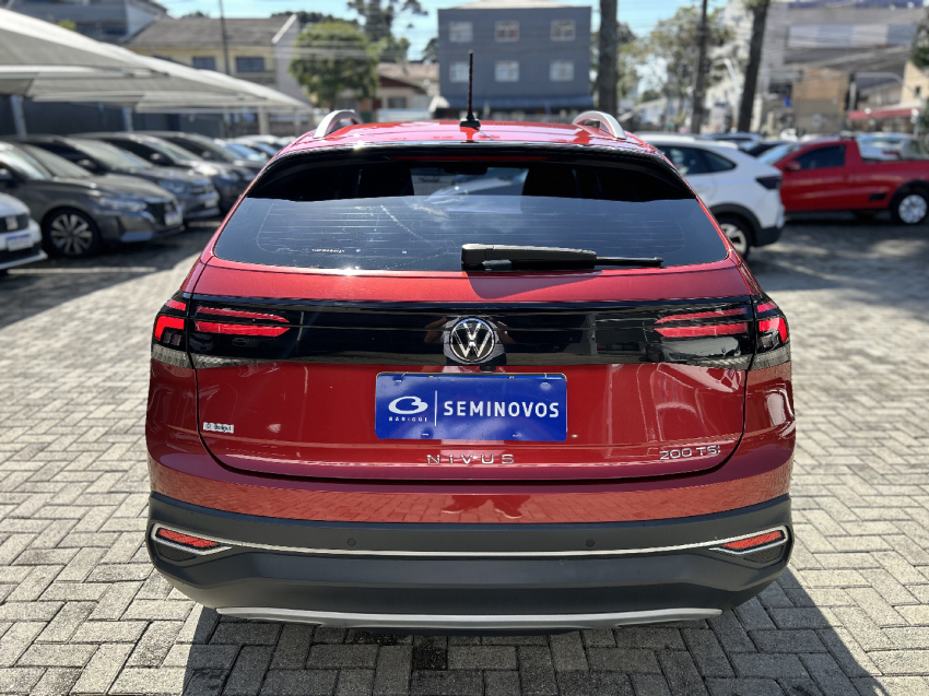 volkswagen nivus 1.0 200 tsi total flex highline automatico 4p 20215