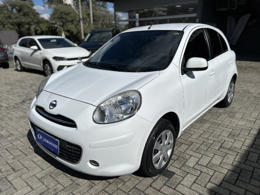 nissan march 1.6 s 16v flex 4p manual 2014