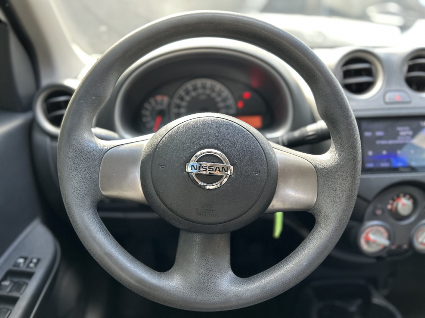 nissan march 1.6 s 16v flex 4p manual 201411