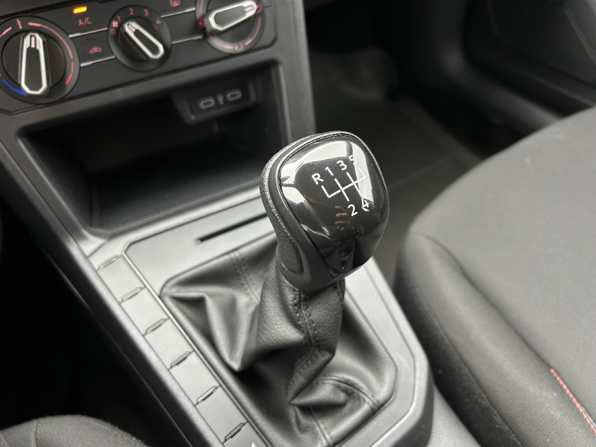 volkswagen polo 1.0 mpi manual flex 4p 202415