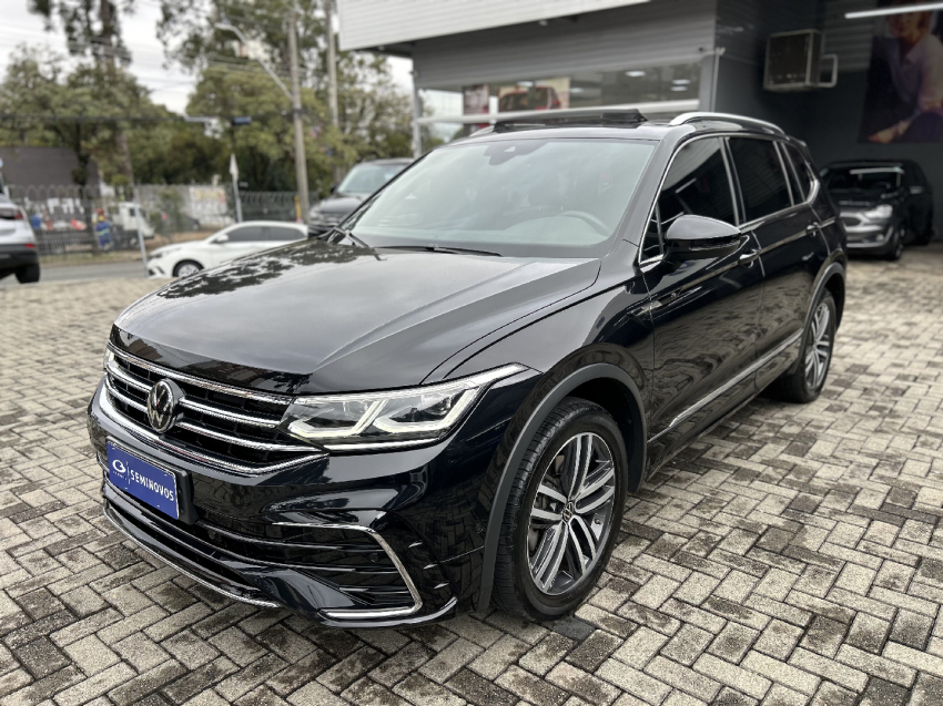 volkswagen tiguan 2.0 300 tsi gasolina allspace r-line automatico 4p 2025