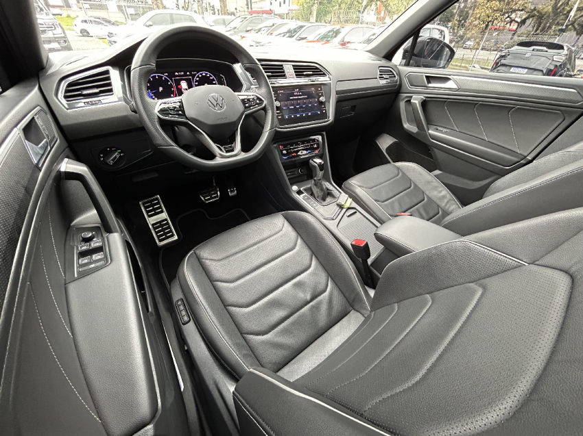 volkswagen tiguan 2.0 300 tsi gasolina allspace r-line automatico 4p 202512