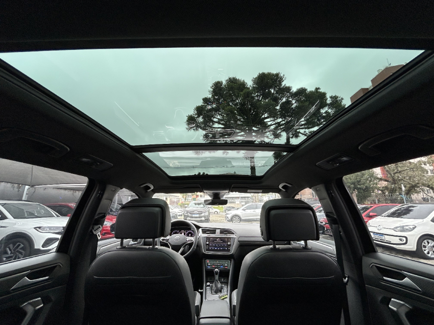 volkswagen tiguan 2.0 300 tsi gasolina allspace r-line automatico 4p 202510