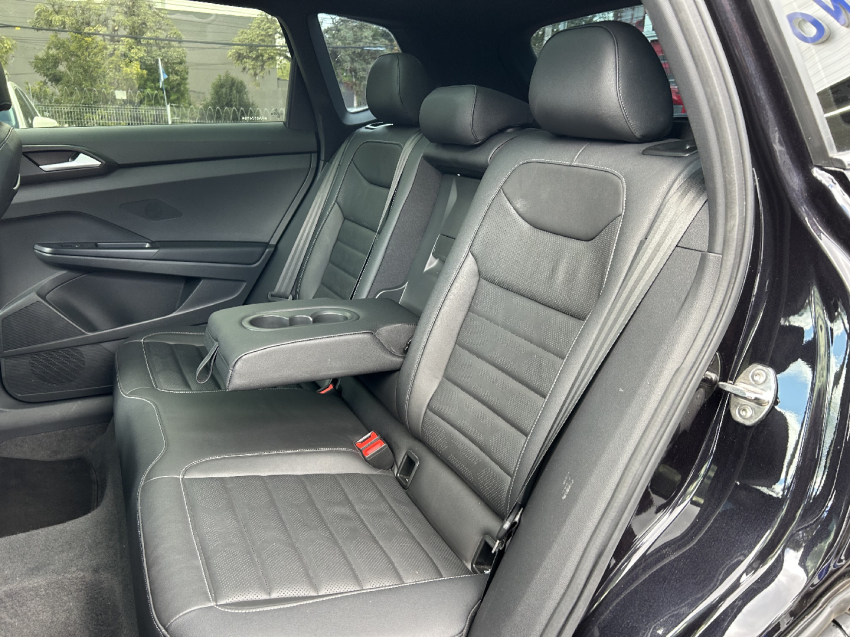 volkswagen taos 1.4 250 tsi total flex highline automatico 4p 202320