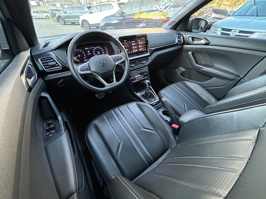 volkswagen t-cross 1.4 250 tsi total flex highline automatico 4p 20259