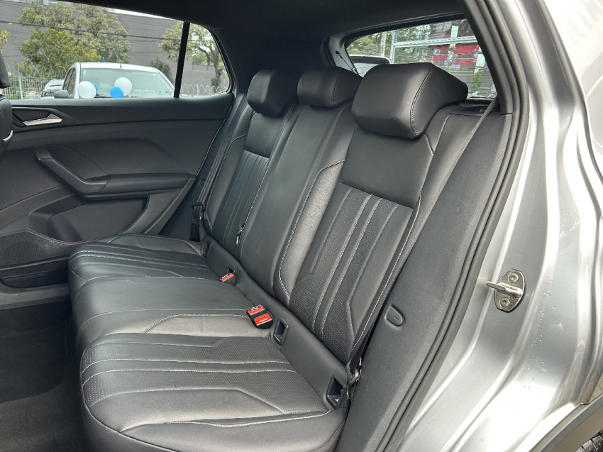 volkswagen t-cross 1.4 250 tsi total flex highline automatico 4p 202517