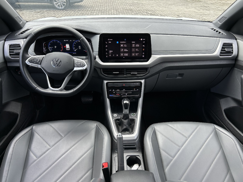 volkswagen t-cross 1.0 200 tsi total flex comfortline automatico 4p 202510