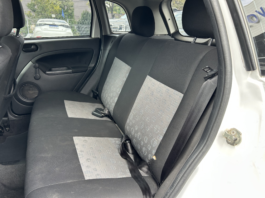 ford fiesta 1.6 mpi hatch 8v flex 4p manual 201216