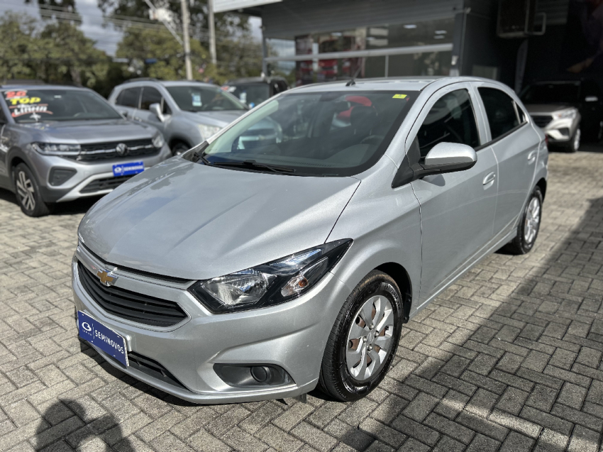 chevrolet onix 1.0 mpfi lt 8v flex 4p manual 2019