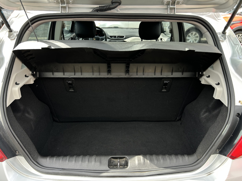chevrolet onix 1.0 mpfi lt 8v flex 4p manual 20198