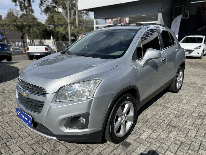 chevrolet tracker 1.8 mpfi ltz 4x2 16v flex 4p automatico semiautomatico 2015