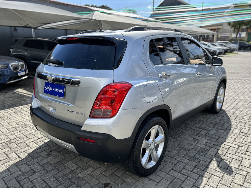 chevrolet tracker 1.8 mpfi ltz 4x2 16v flex 4p automatico semiautomatico 20156