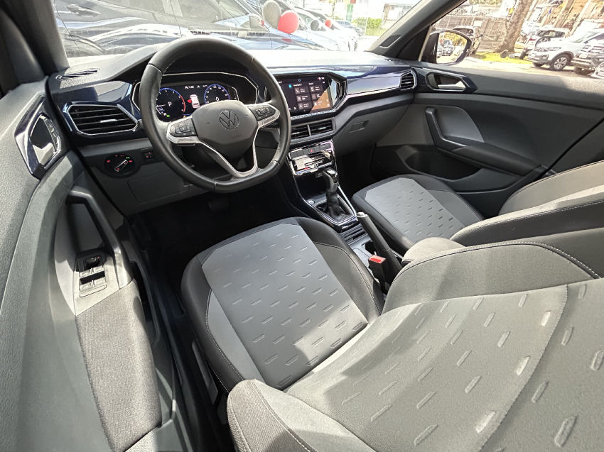 volkswagen t-cross 1.0 200 tsi total flex comfortline automatico 4p 20239