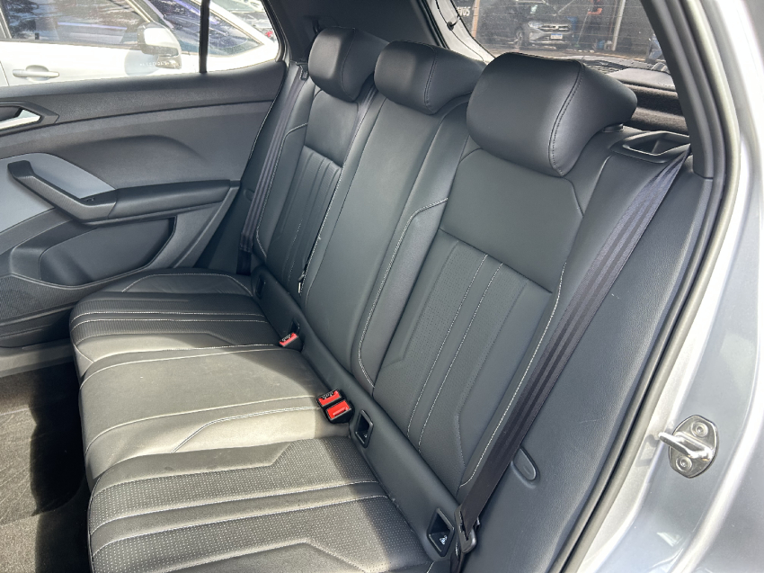 volkswagen t-cross 1.0 200 tsi total flex comfortline automatico 4p 202619