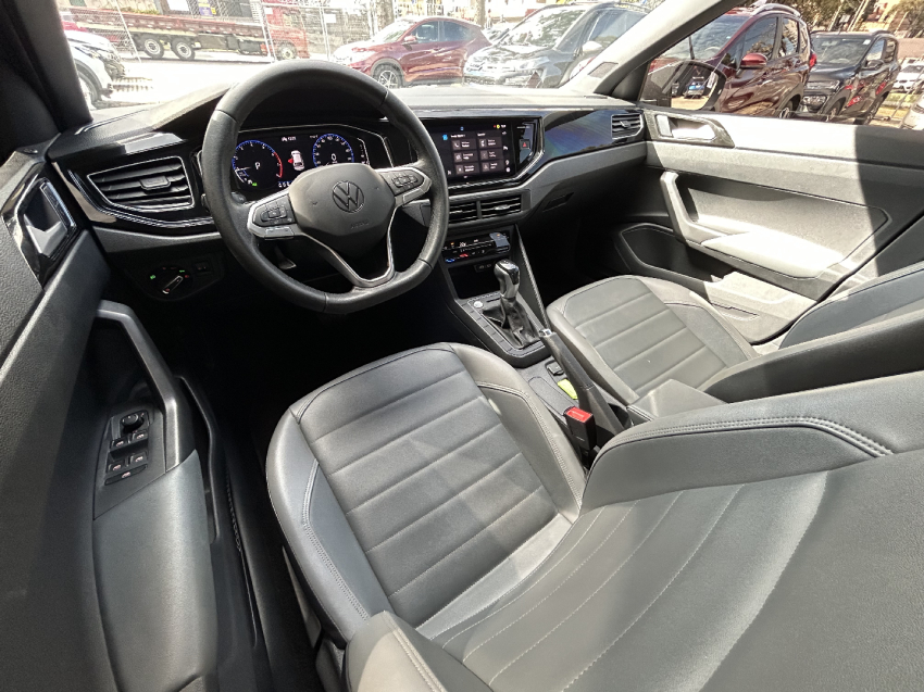 volkswagen nivus 1.0 200 tsi total flex highline automatico 4p 20239