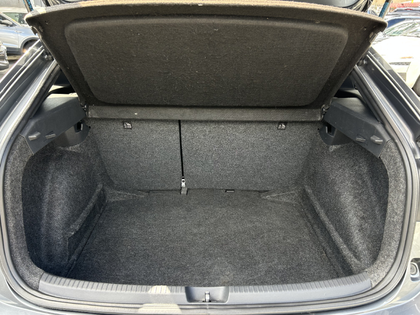 volkswagen nivus 1.0 200 tsi total flex highline automatico 4p 20238