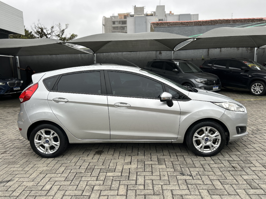 ford fiesta 1.6 se hatch 16v flex 4p powershift automatico 20147