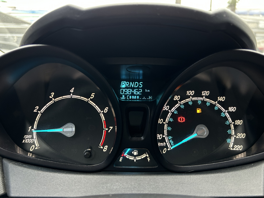 ford fiesta 1.6 se hatch 16v flex 4p powershift automatico 201412