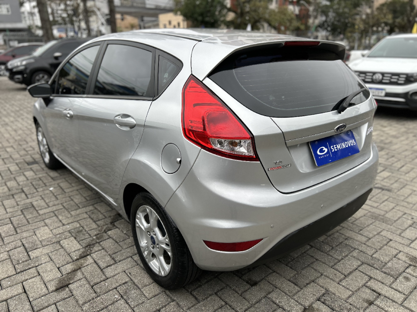 ford fiesta 1.6 se hatch 16v flex 4p powershift automatico 20144