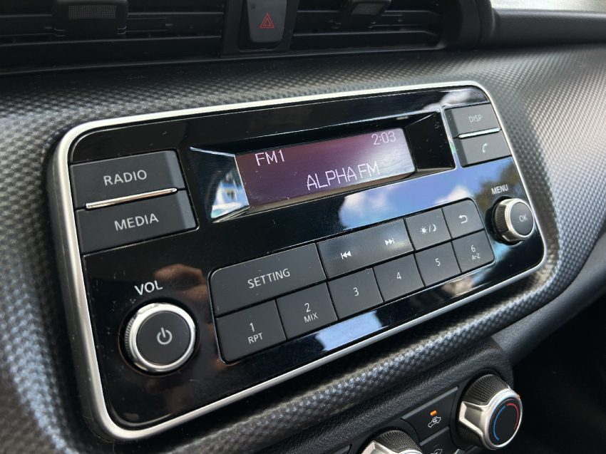 nissan kicks 1.6 16v flexstart s 4p xtronic flex automatico 201913