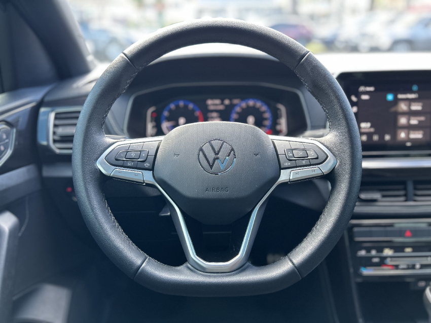 volkswagen t-cross 1.4 250 tsi total flex highline automatico 4p semiautomatico 202513