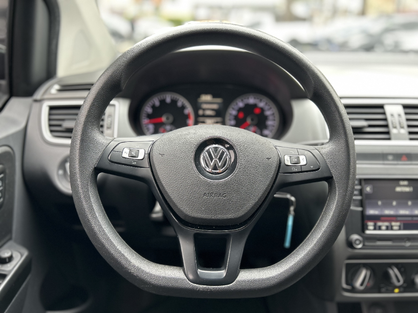 volkswagen fox 1.6 msi total flex connect 4p manual 201811