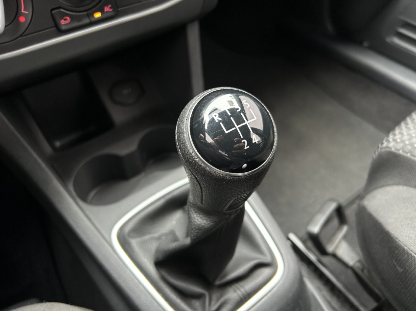 volkswagen fox 1.6 msi total flex connect 4p manual 201815