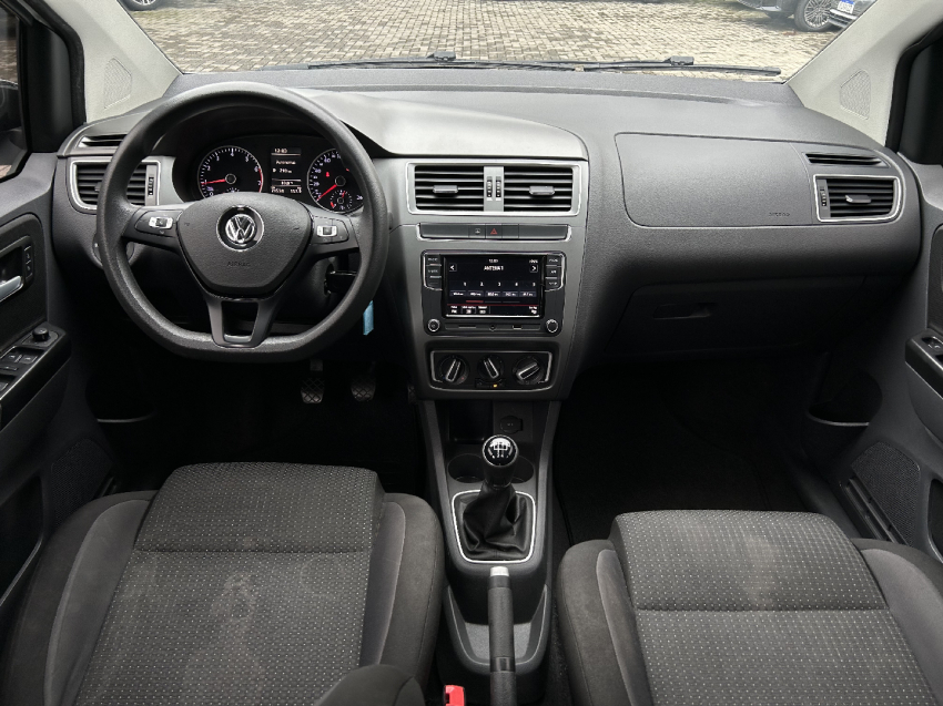 volkswagen fox 1.6 msi total flex connect 4p manual 201810