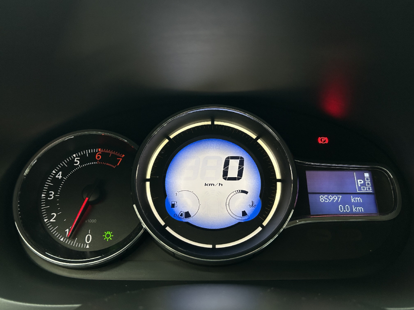 renault fluence 2.0 dynamique plus 16v flex 4p automatico 201812