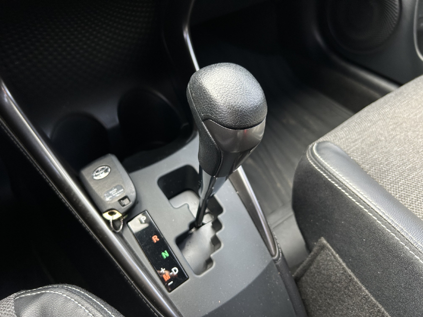 toyota yaris 1.5 16v flex xl multidrive 4p automatico 202515
