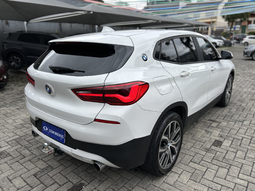 bmw x2 2.0 16v turbo gasolina sdrive20i gp steptronic 4p automatico 20196